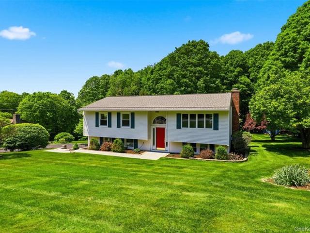 House for sale in Holmes, New York
