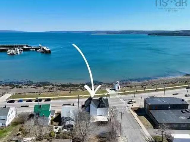 House for sale in Digby, Nova Scotia