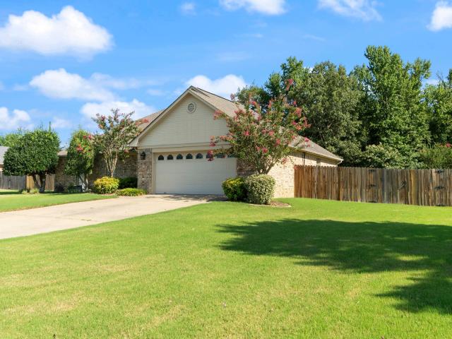 House for sale in Ark