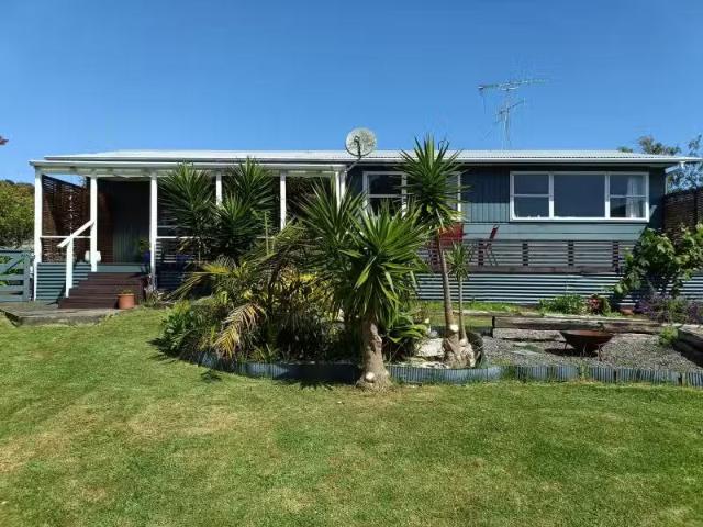 House for sale in Maungaturoto, Northland