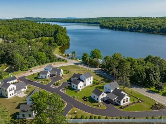 Condo for sale in Casco, Maine