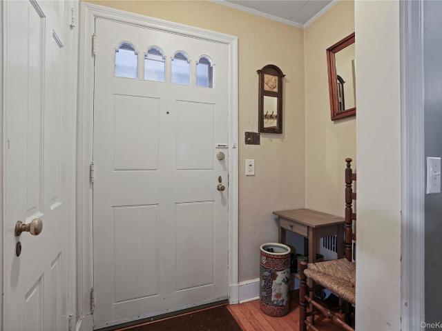 House for sale in Hartsdale, New York