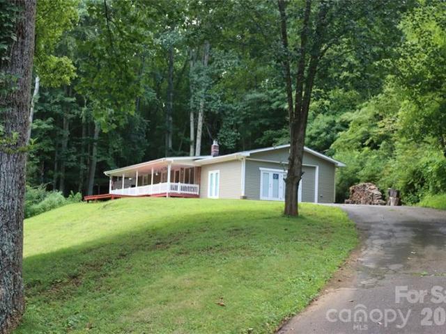 House for sale in Yancey, North Carolina