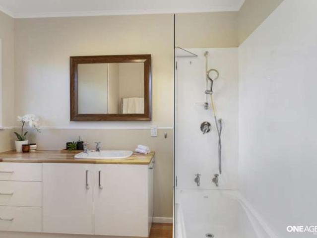 House for sale in Linden, Wellington