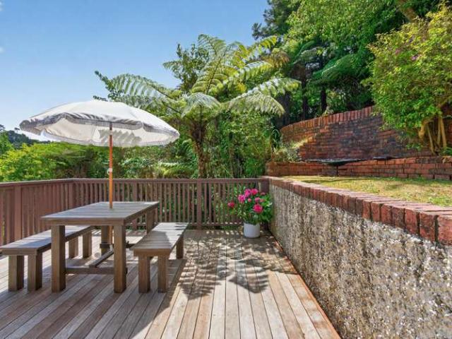 House for sale in Days Bay, Wellington