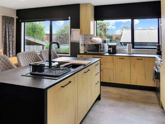 House for sale in Holdens Bay, Rotorua