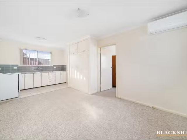 Apartment for rent in Woden, Australian Capital Territory