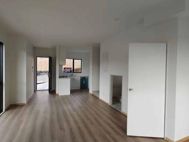 Townhouse for rent in Papakura, Oroua County
