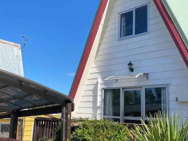 House for rent in Otakou