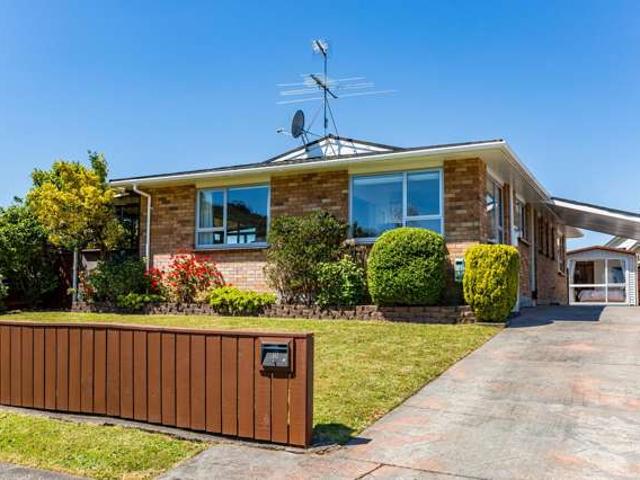 House for sale in Pauatahanui, Wellington