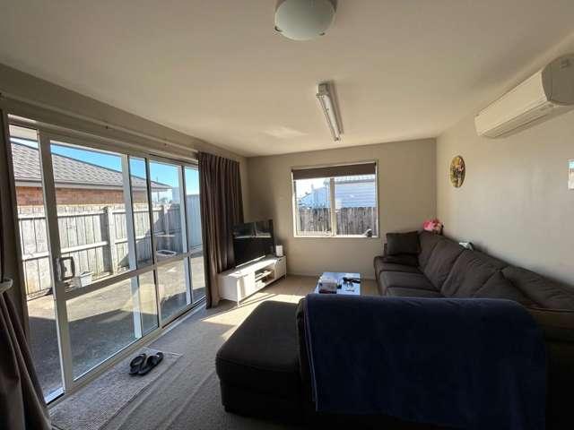Townhouse for rent in West Coast
