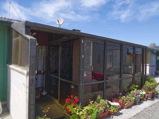 Apartment for rent in Otakou