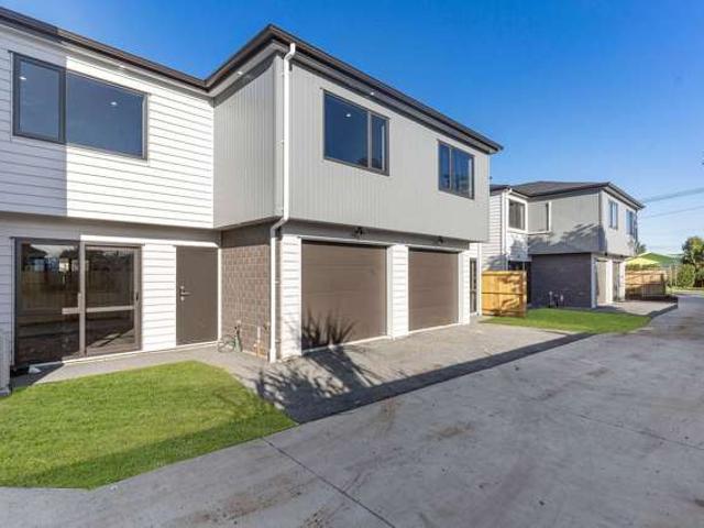 Townhouse for rent in East Tamaki