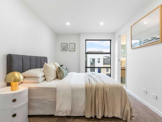 Townhouse for rent in Glen Innes, Maungakiekie-Tāmaki