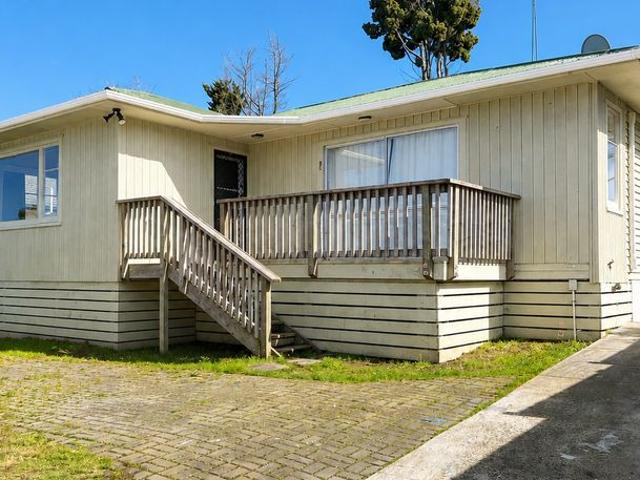 House for rent in Manurewa, Oroua County
