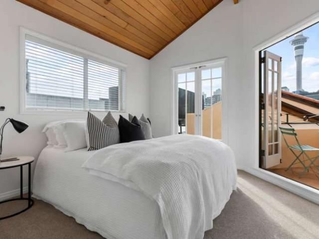 Townhouse for sale in Auckland, Oroua County