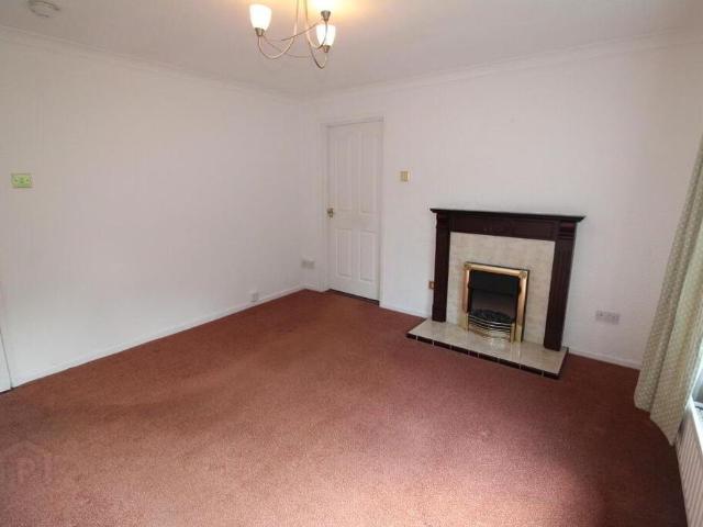 Apartment for rent in Rushpark, Newtownabbey