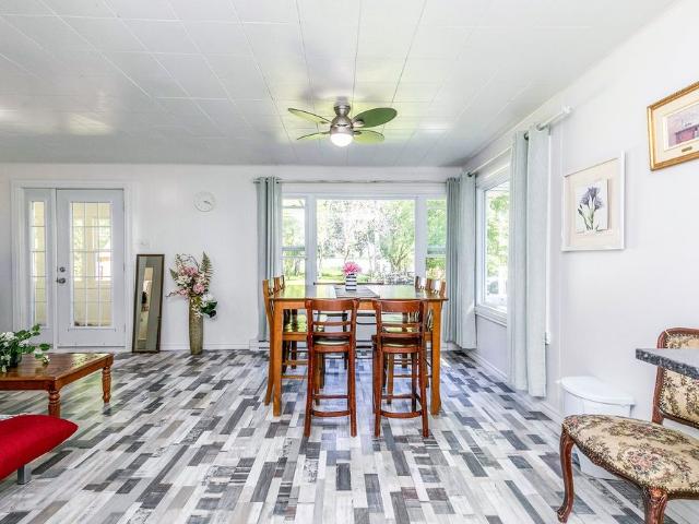 House for rent in Saint-paul-de-l'île-aux-noix, Quebec