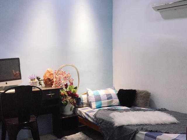 Room for rent in Sendayan Village, Negeri Sembilan
