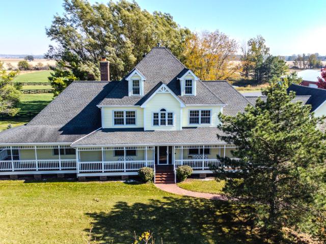 House for sale in Maple Park, Kane County