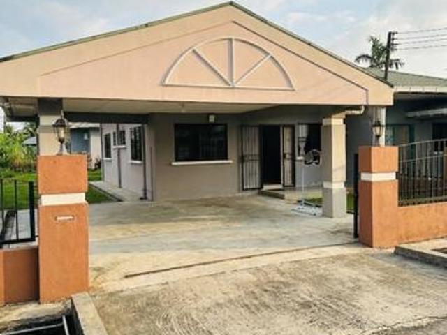 Residential House for sale in Kuching, Sarawak
