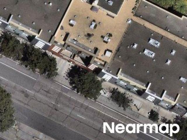 Condo for sale in Oakland, California