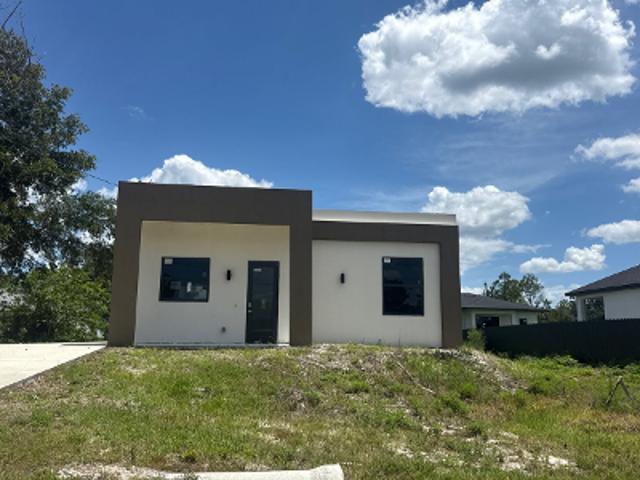 Land for sale in Lehigh Acres, Florida