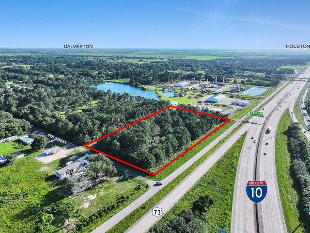 Land for sale in Chambers, Texas