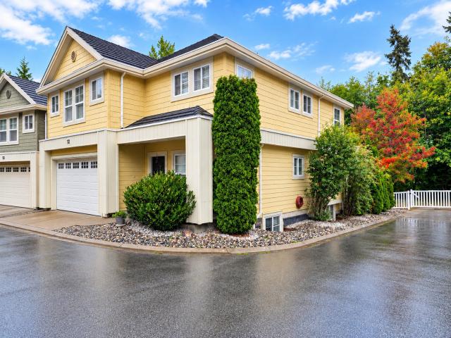 Apartment for rent in South Surrey, Surrey