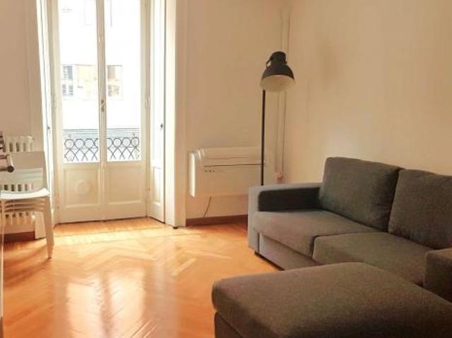 Appartamento in affitto a Centro storico, Milano