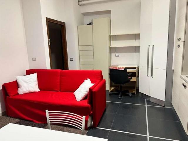 Villa Indipendente in affitto a Municipio 2, Milano