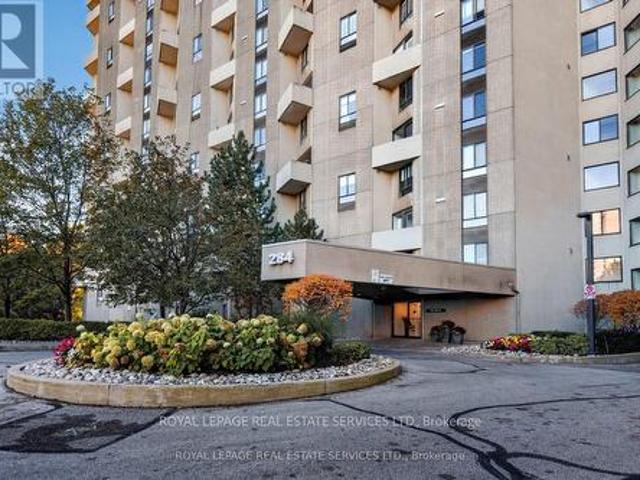 Condo for sale in Etobicoke Centre, Toronto