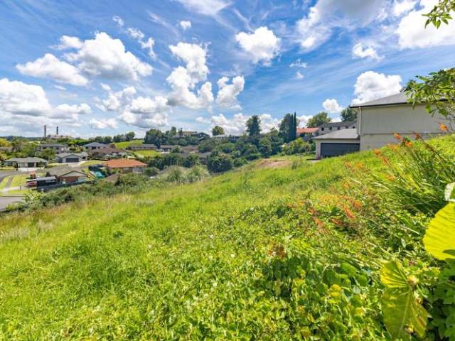 Land for sale in Huntly, Waikato