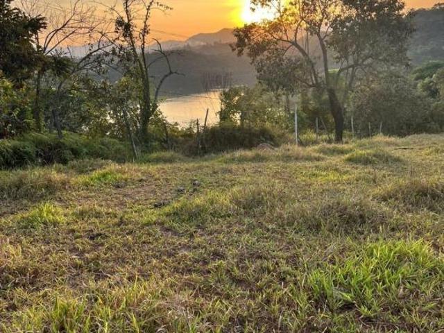 Terreno venda em Região Imediata de São Paulo, Região Metropolitana de São Paulo