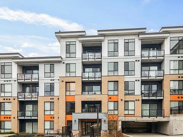 Condo for sale in British Columbia