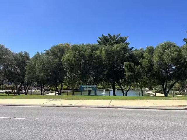 Apartment for rent in Iluka, Western Australia