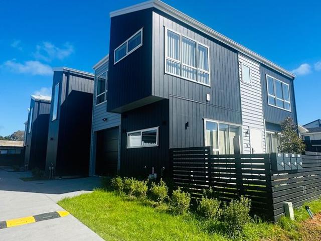 House for rent in Manurewa, Oroua County