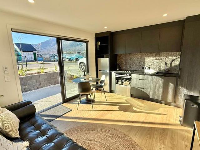 Apartment for rent in Otakou