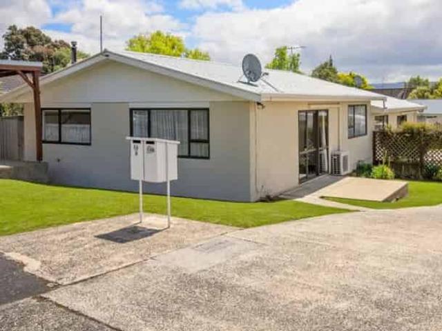 House for rent in Otakou
