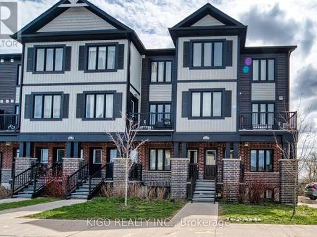 Condo for sale in Kitchener, Ontario