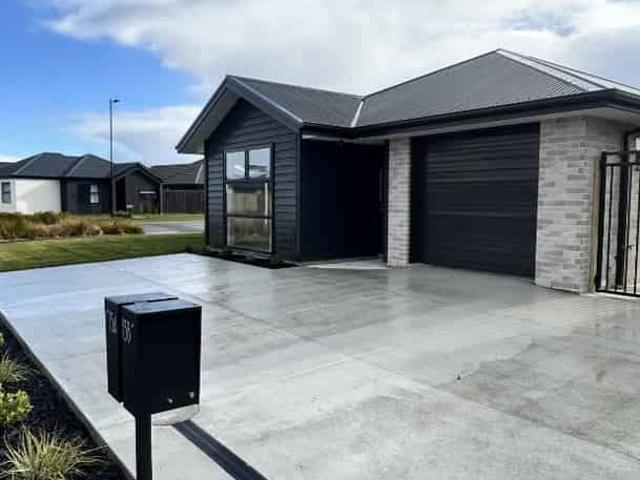 House for rent in Rolleston, Canterbury
