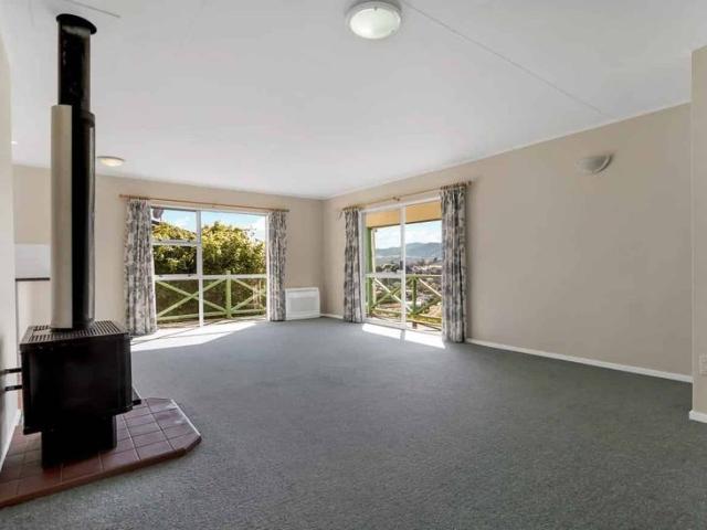 Townhouse for rent in Moana, Nelson City