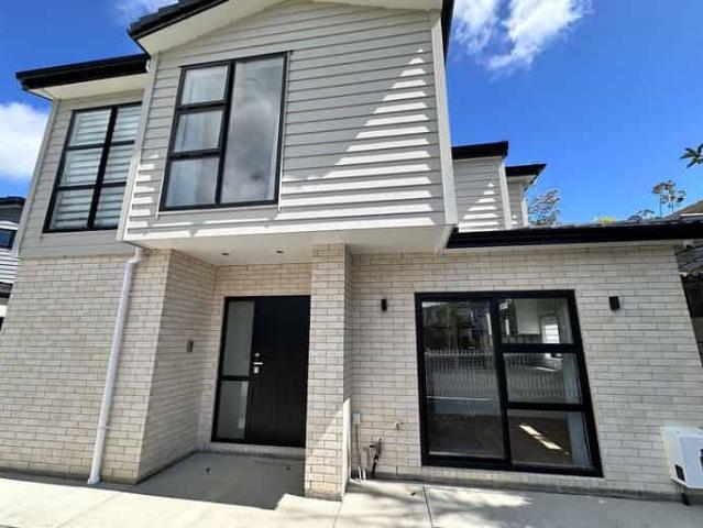 House for rent in Howick, Oroua County