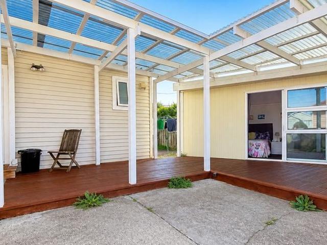 Apartment for rent in Strathmore Park, Wellington
