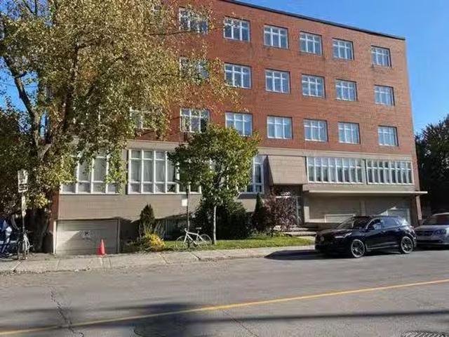 Condo for sale in Mont-royal, Quebec