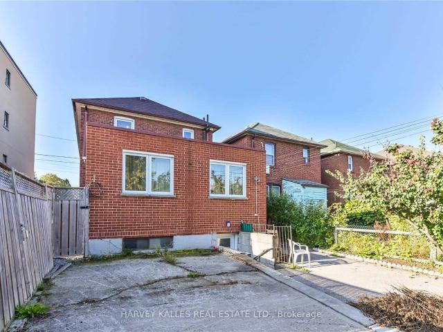House for rent in Toronto