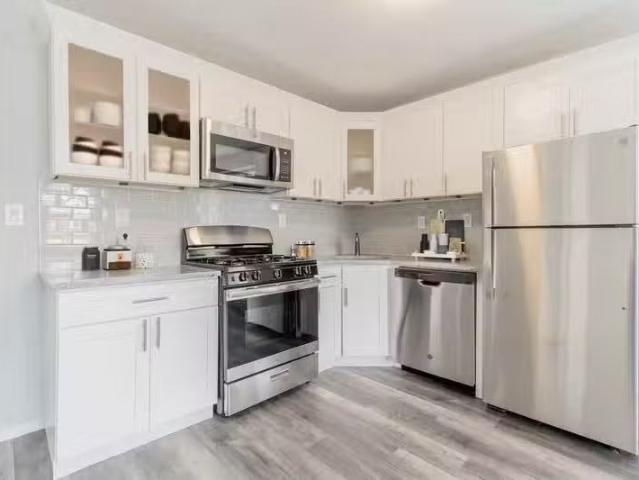 Condo for sale in Lindenhurst