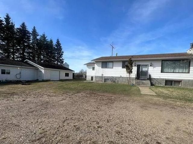 House for sale in Ponoka, Alberta
