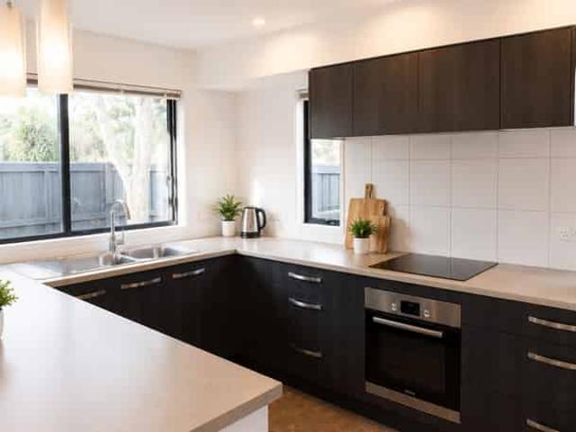 House for rent in Chaslands, Canterbury