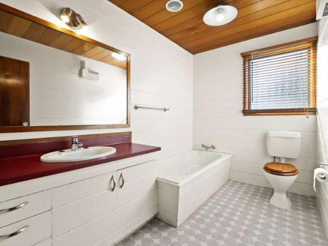 House for rent in Otakou